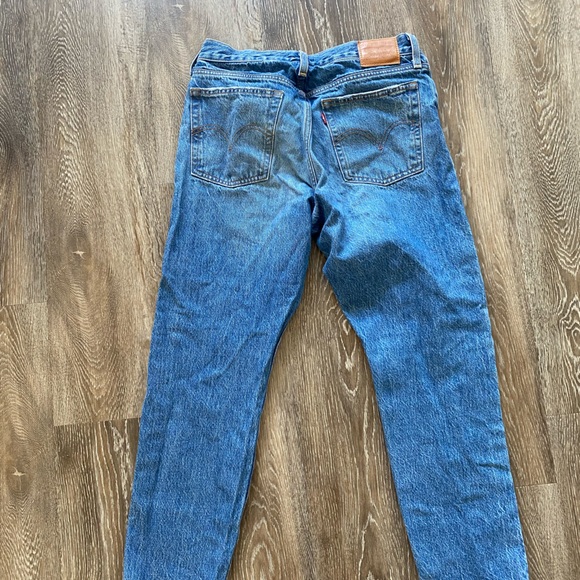 Levi’s Wedgie Straight Jean - Picture 13 of 16